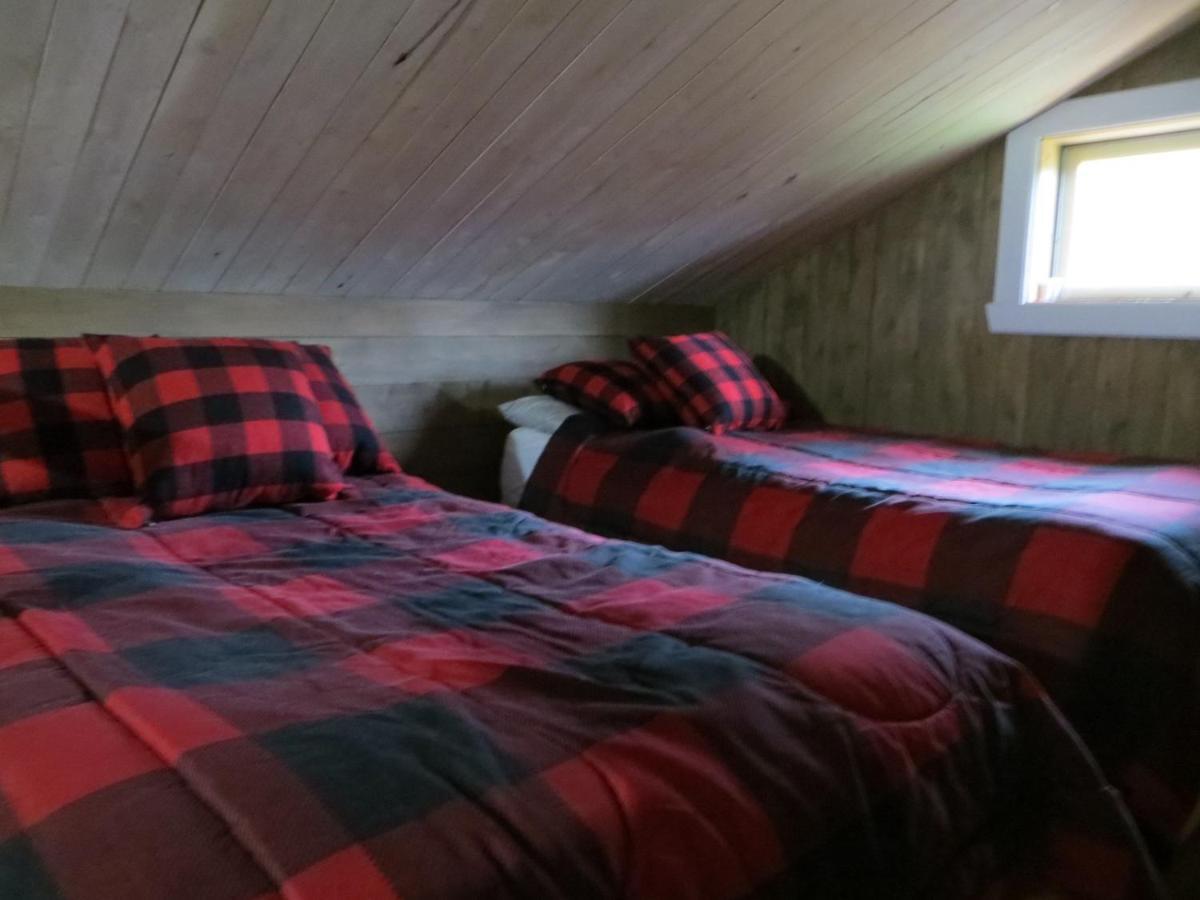 La Maison Sous Les Arbres Bed & Breakfast Saint Roch de Mekinac